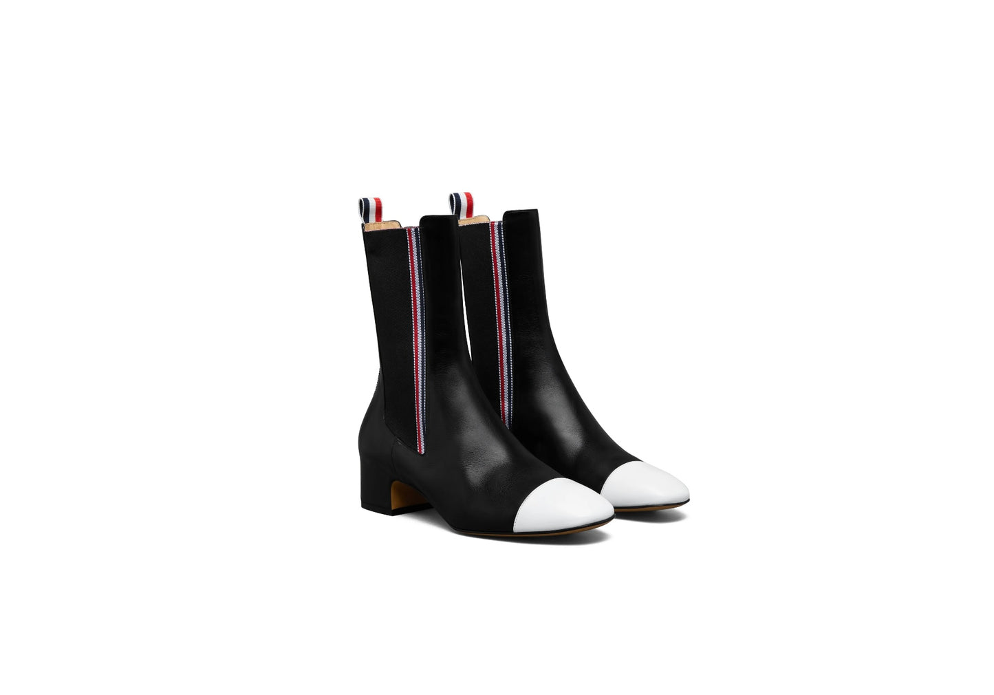 Thom Browne
stripe-detail cap-toe chelsea boots